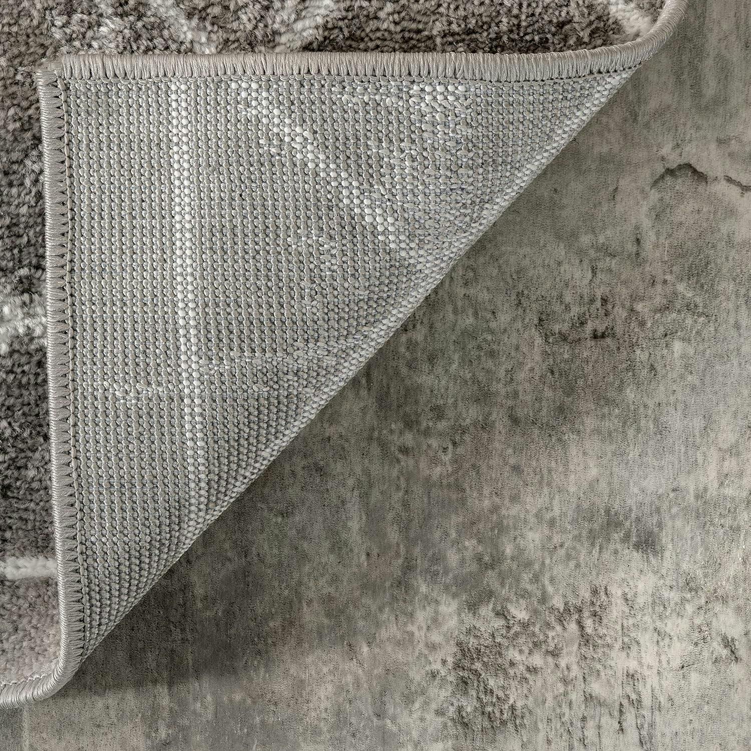 50'' Gray Synthetic Moroccan Trellis Low Pile Area Rug