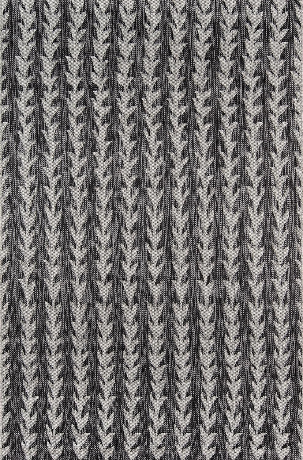 Charcoal Abstract Braided 5'3" x 7'6" Synthetic Area Rug