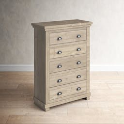 Wolferstorn 5 - Drawer Dresser