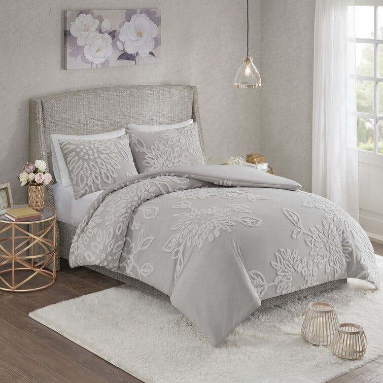 Gwyneth 3 Piece Tufted Cotton Chenille Floral Duvet Cover Set