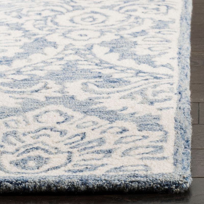 Ivory Floral Tufted Wool Square Accent Rug 47"