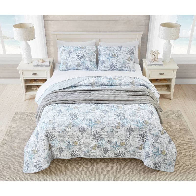 Coastal Charm Twin Cotton Quilt Set in Gray, Reversible with Sea Motifs