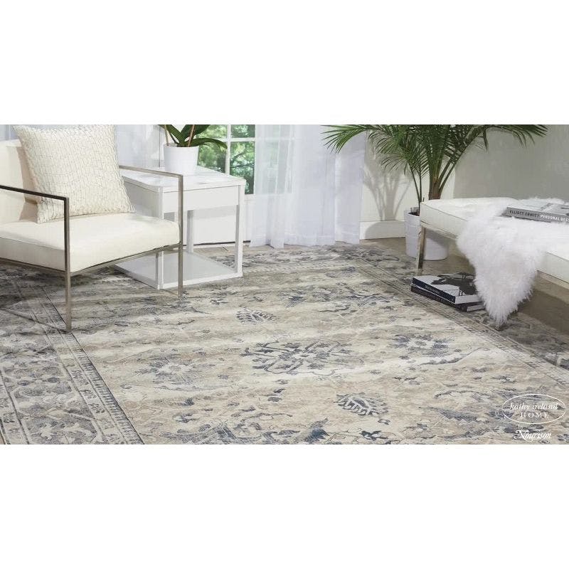 Luxurious Grey/Ivory Hand-Tufted Wool Area Rug 8' x 10'