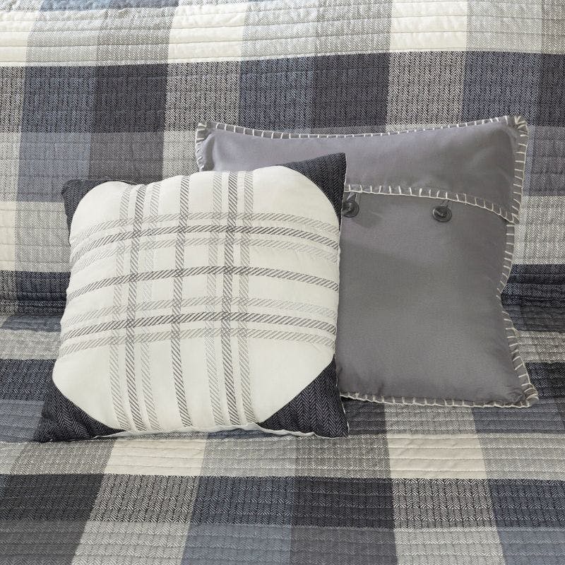 King-Size Gray Herringbone Reversible Quilt Set with Decorative Pillows
