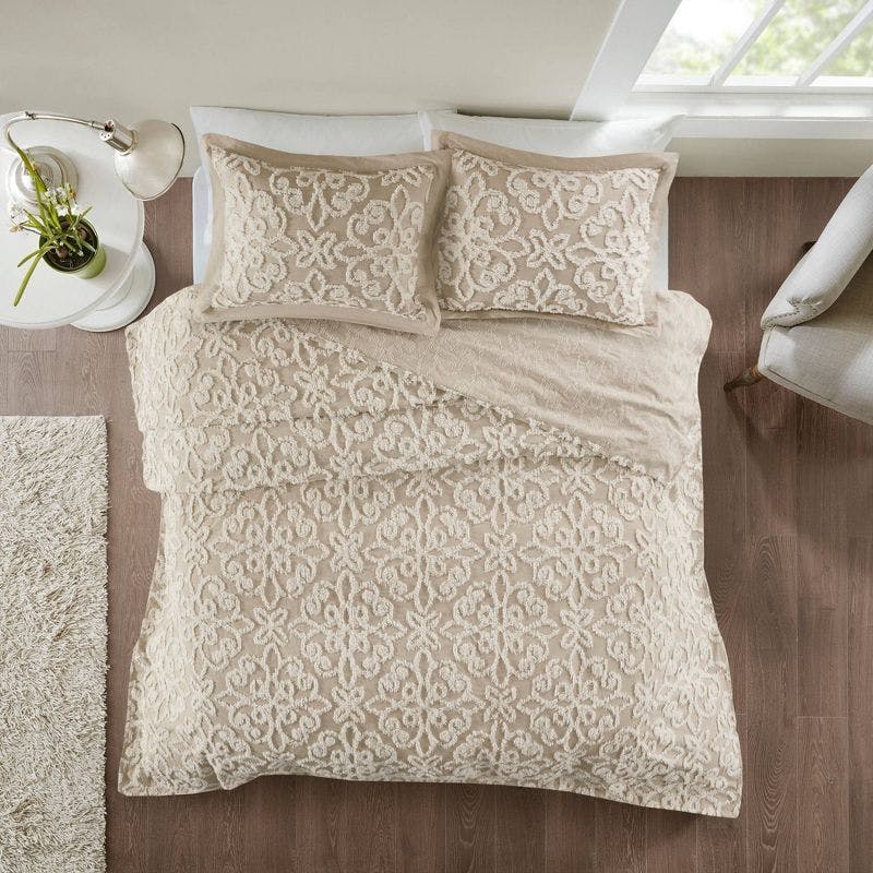 Classic White Cotton Chenille Full Bedspread Set with Medallion Design