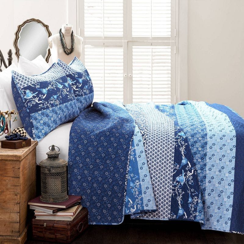 Royal Empire Navy King Cotton Quilt Set with Reversible Design